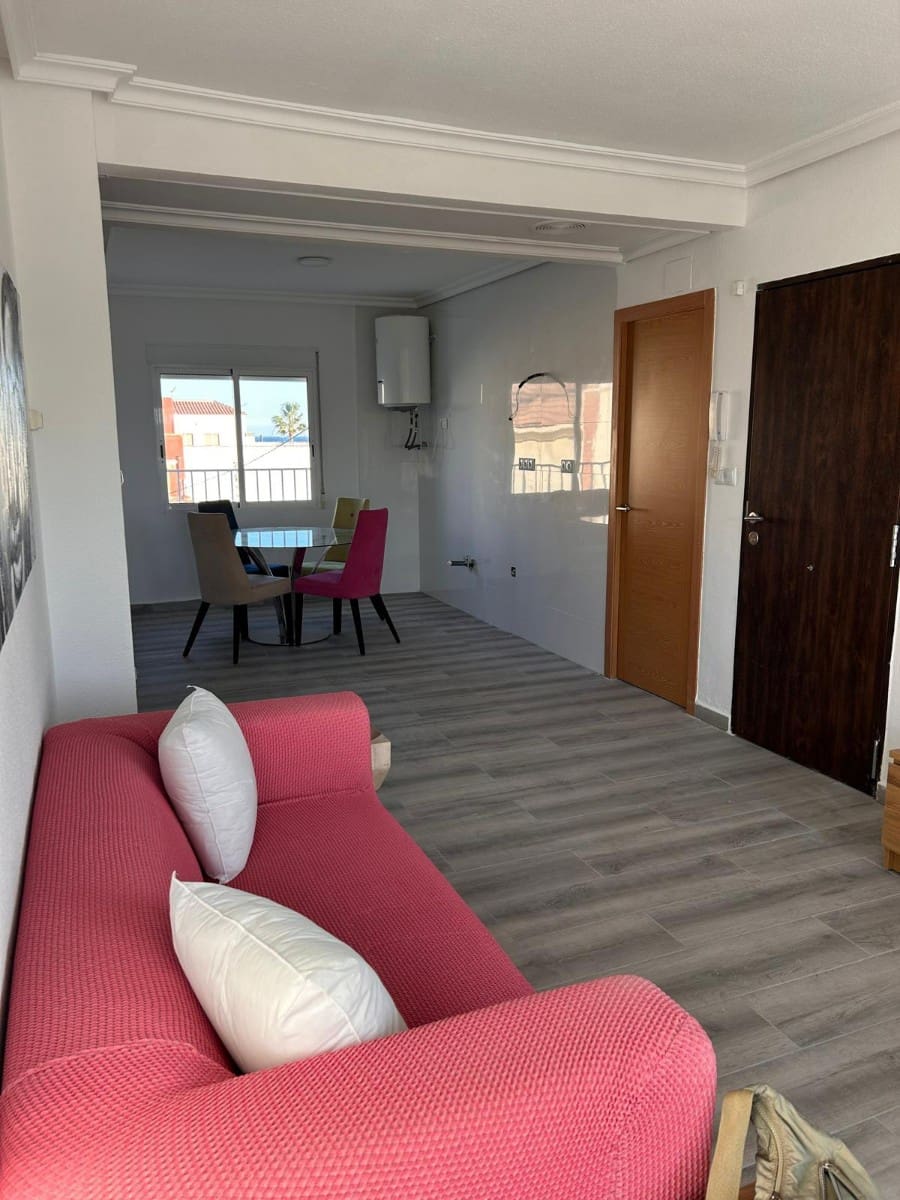 2 bedroom Apartment for sale in Pilar de la Horadada - € 165,000 (Ref: 9674047)