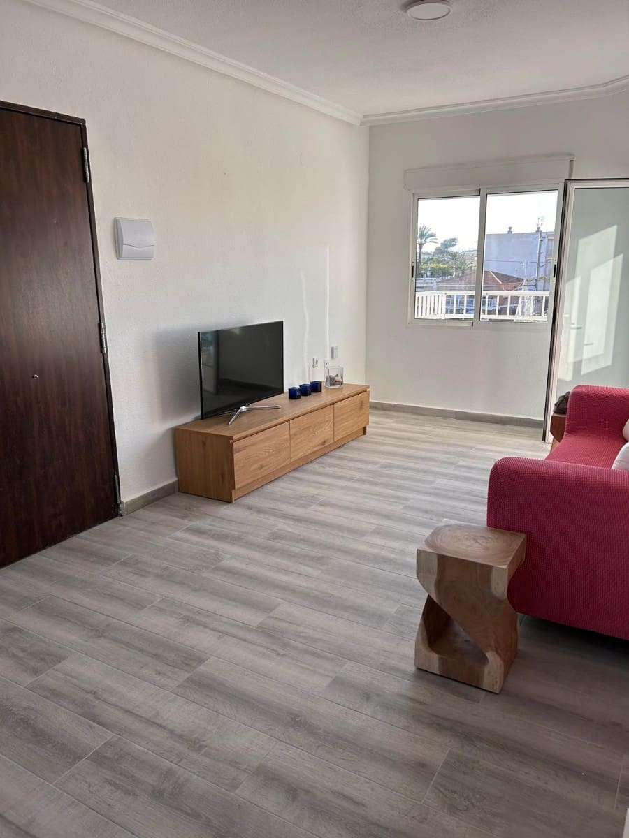 2 bedroom Apartment for sale in Pilar de la Horadada - € 165,000 (Ref: 9674047)