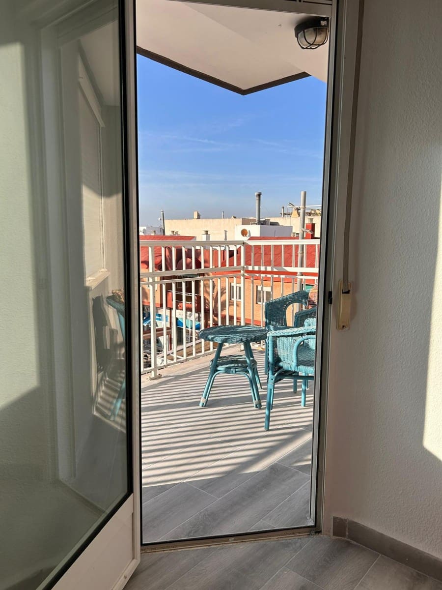 2 bedroom Apartment for sale in Pilar de la Horadada - € 165,000 (Ref: 9674047)