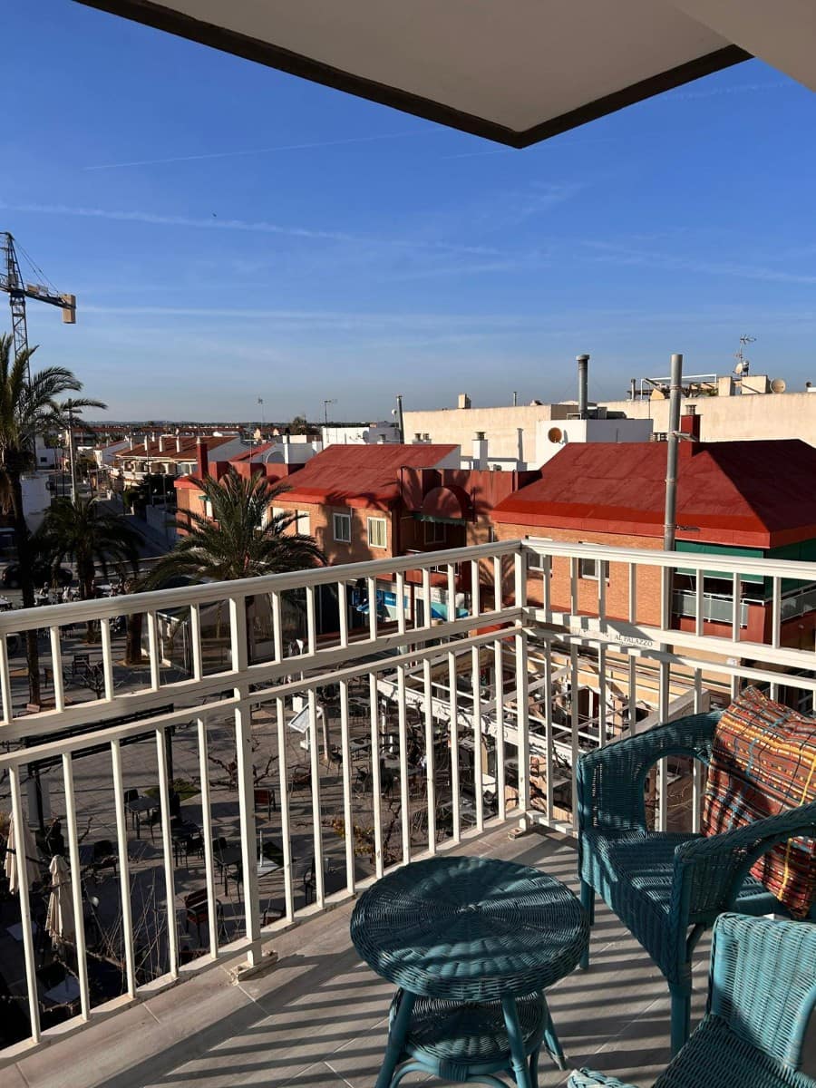 2 bedroom Apartment for sale in Pilar de la Horadada - € 165,000 (Ref: 9674047)