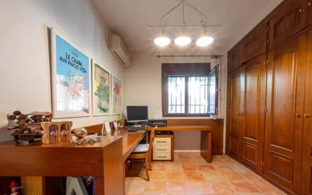 5 Zimmer Villa zu verkaufen in Mijas Golf, Mijas mit Pool - 1.150.000 € (Ref: 9674053)