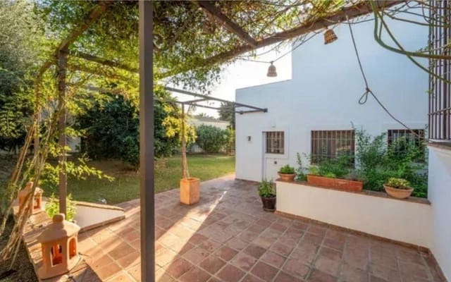 5 Zimmer Villa zu verkaufen in Mijas Golf, Mijas mit Pool - 1.150.000 € (Ref: 9674053)