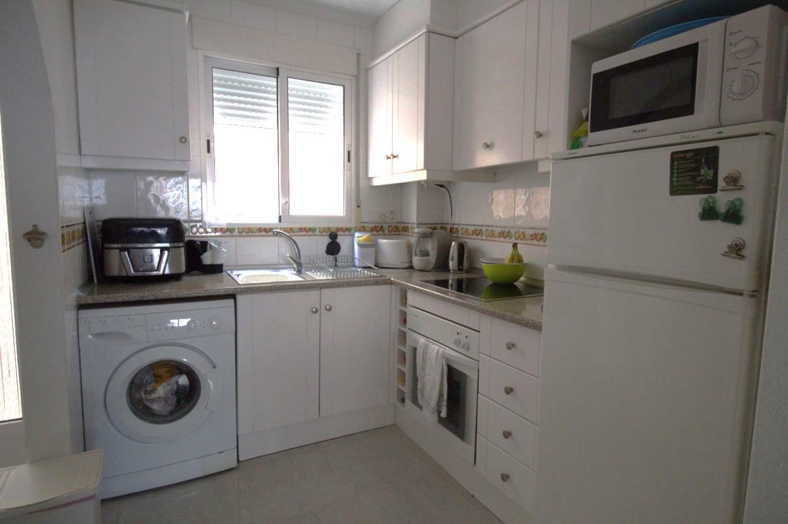 3 soverom Hus til salgs i Orihuela Costa med svømmebasseng garasje - € 205 000 (Ref: 9677092)