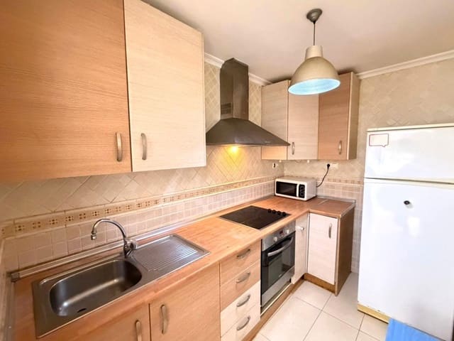 4 sovrum Lägenhet till salu i Las Piscinas Naturales, Torrevieja - 145 900 € (Ref: 9677102)