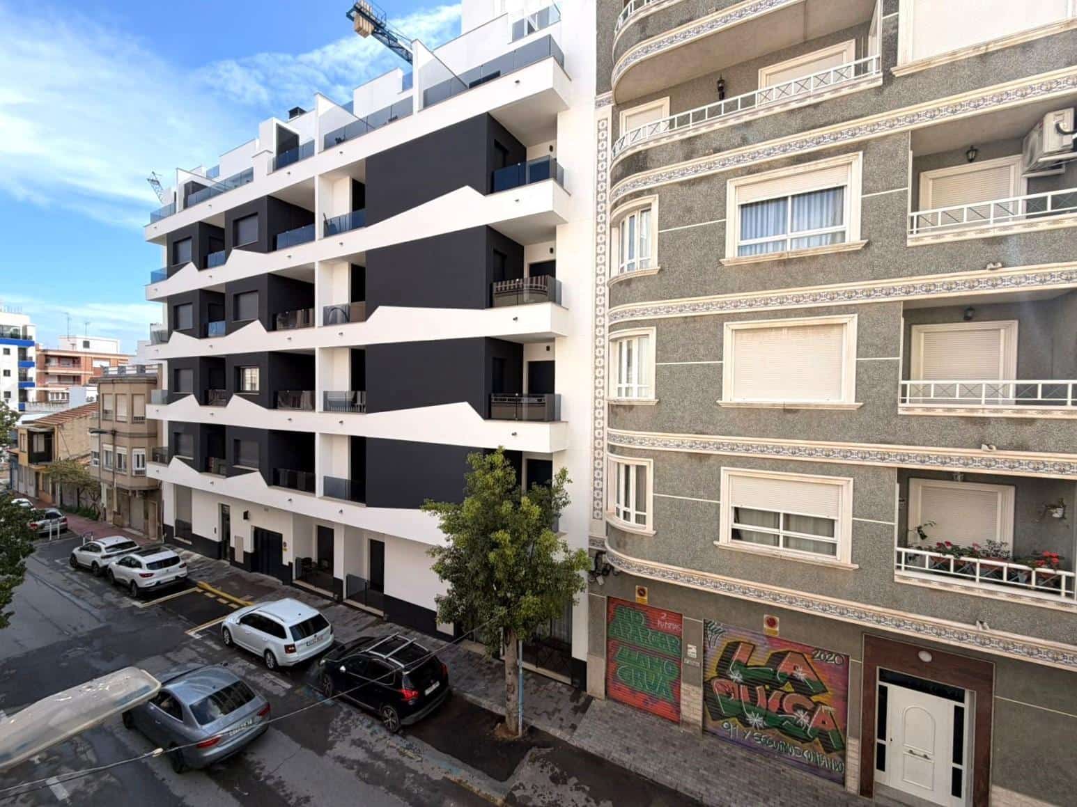 4 Zimmer Apartment zu verkaufen in Torrevieja - 145.900 € (Ref: 9677102)