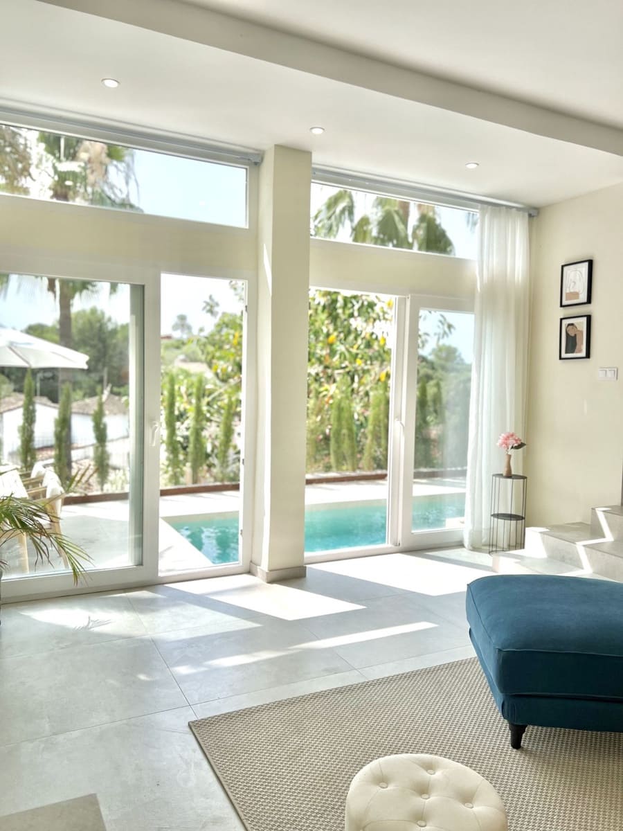 4 soverom Villa til salgs i Elviria - € 1 100 000 (Ref: 9677104)