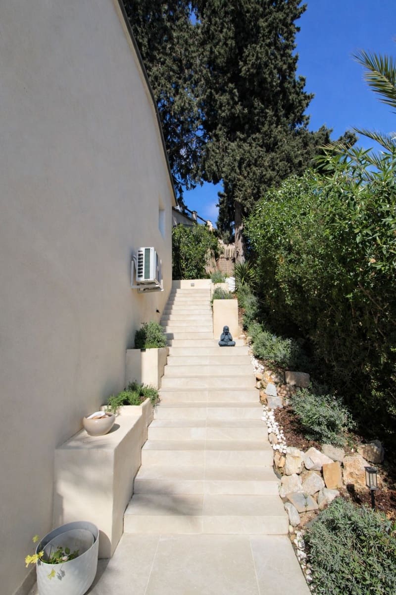 4 soverom Villa til salgs i Elviria - € 1 100 000 (Ref: 9677104)