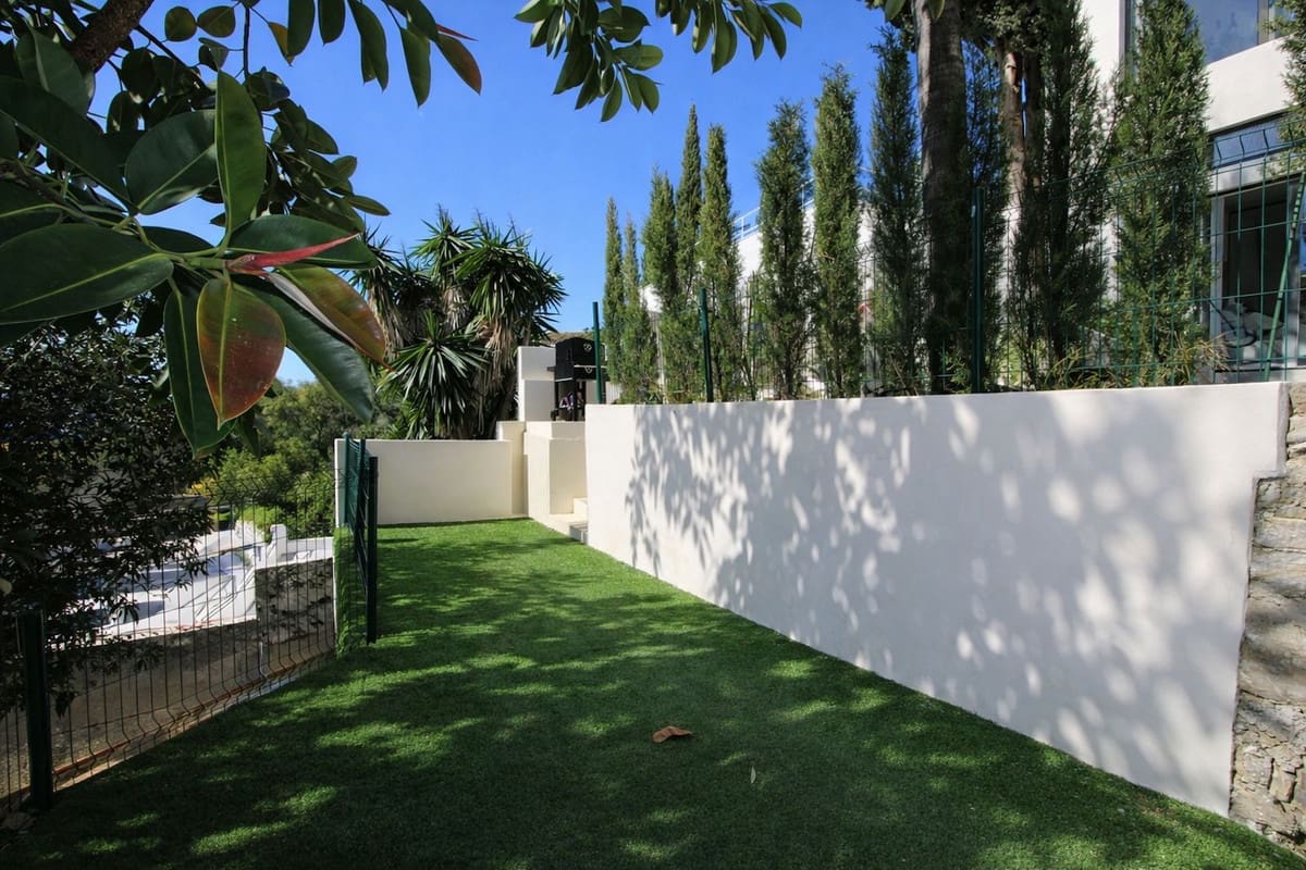 4 soverom Villa til salgs i Elviria - € 1 100 000 (Ref: 9677104)