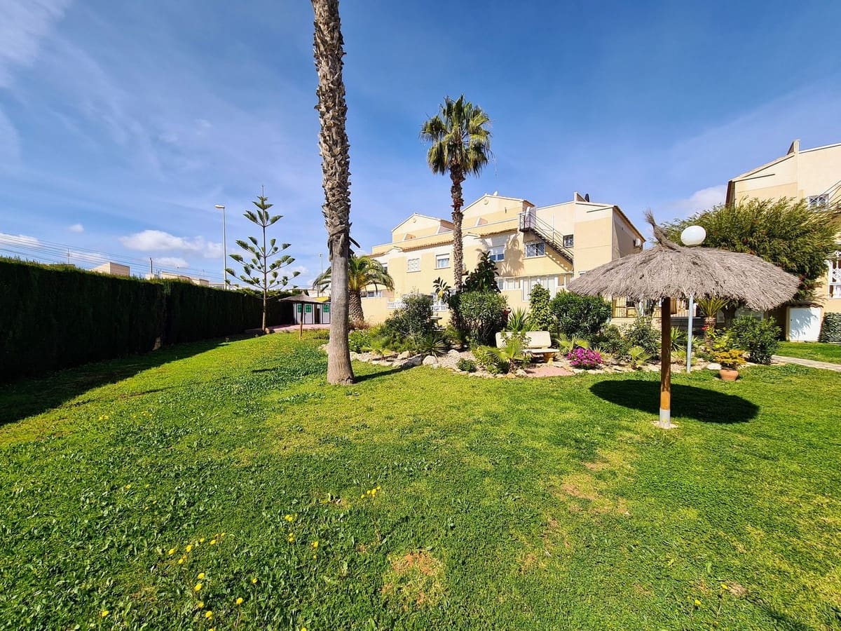 2 sypialnia Apartament na sprzedaż w Playa Flamenca z basenem - 159 995 € (Ref: 9679707)