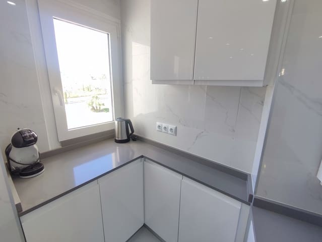 2 soveværelse Lejlighed til salg i Avileses, Murcia by med swimmingpool - € 189.000 (Ref: 9679711)