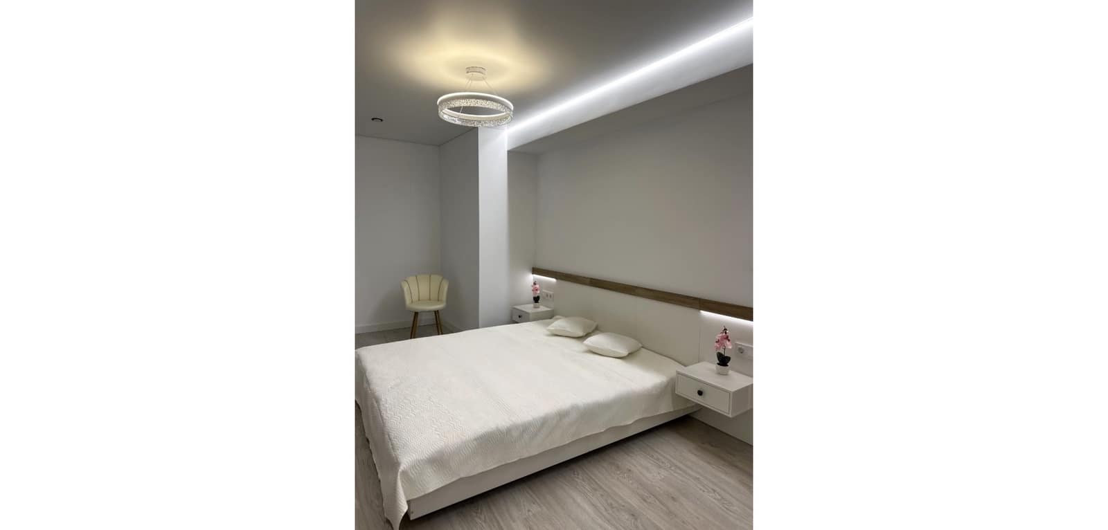 Apartamento de 2 habitaciones en Torrevieja en venta - 265.000 € (Ref: 9679714)