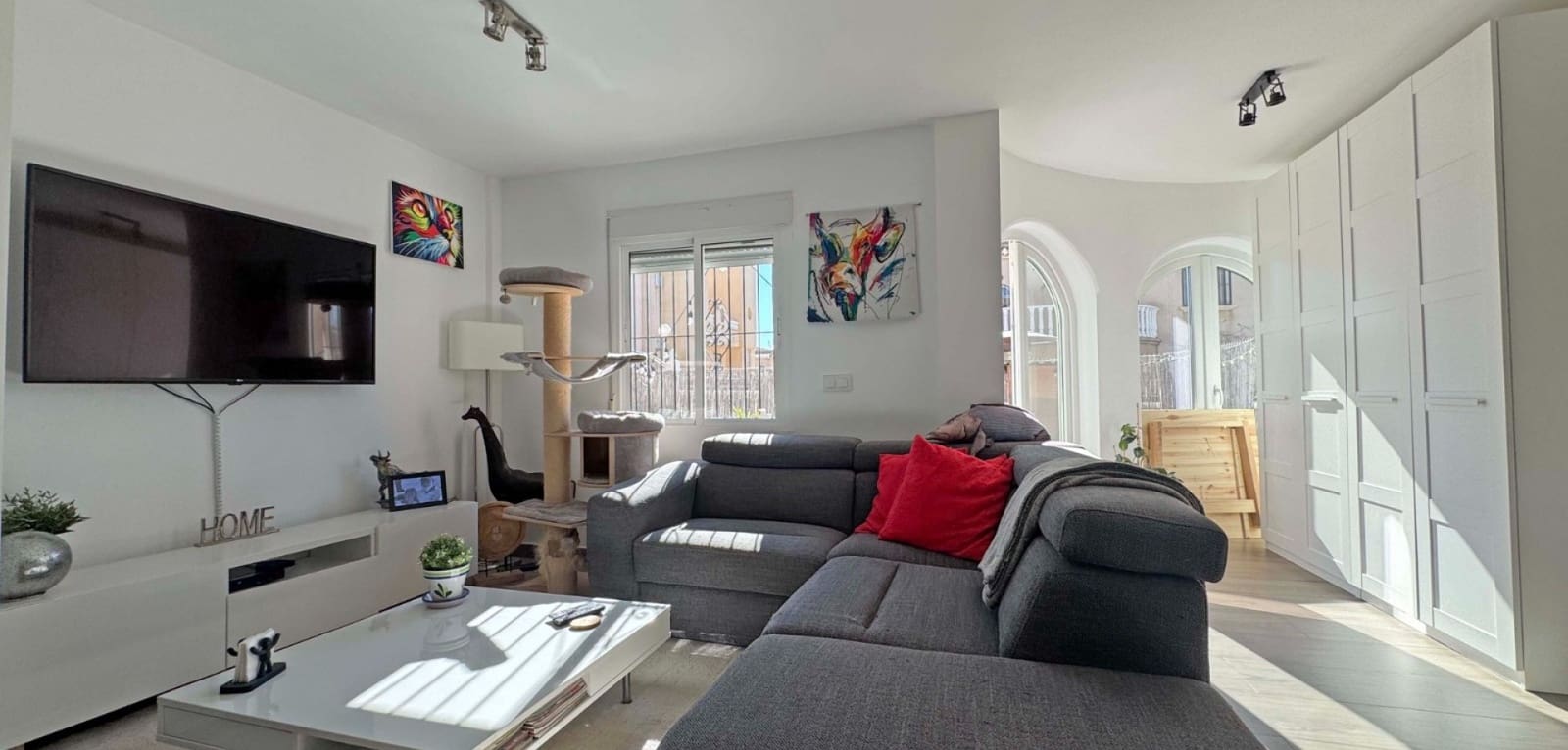 2 makuuhuone Omakotitalo myytävänä paikassa Orihuela Costa mukana uima-altaan - 289 900 € (Ref: 9679715)