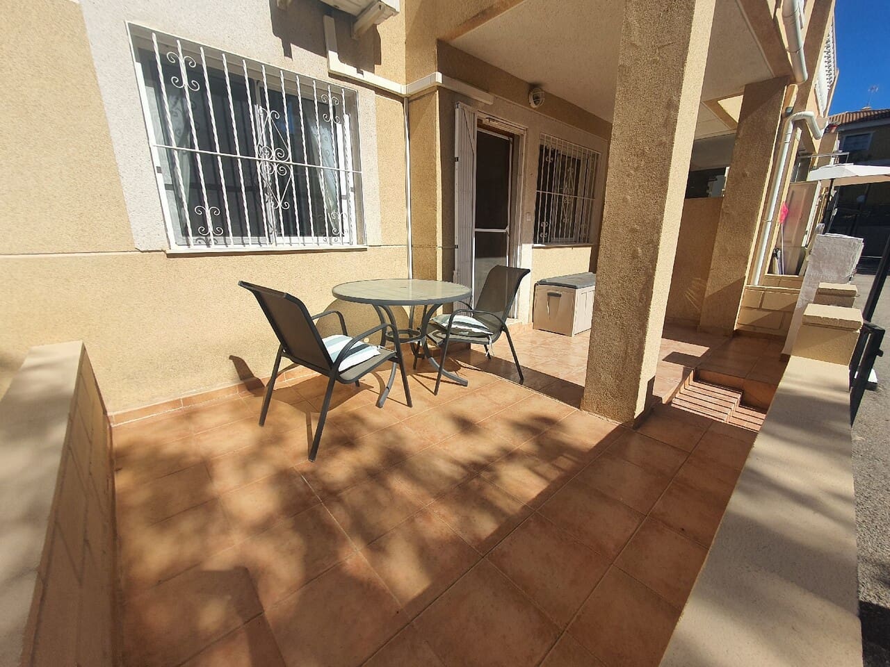 2 sovrum Lägenhet till salu i Torrevieja med pool - 142 500 € (Ref: 9679717)