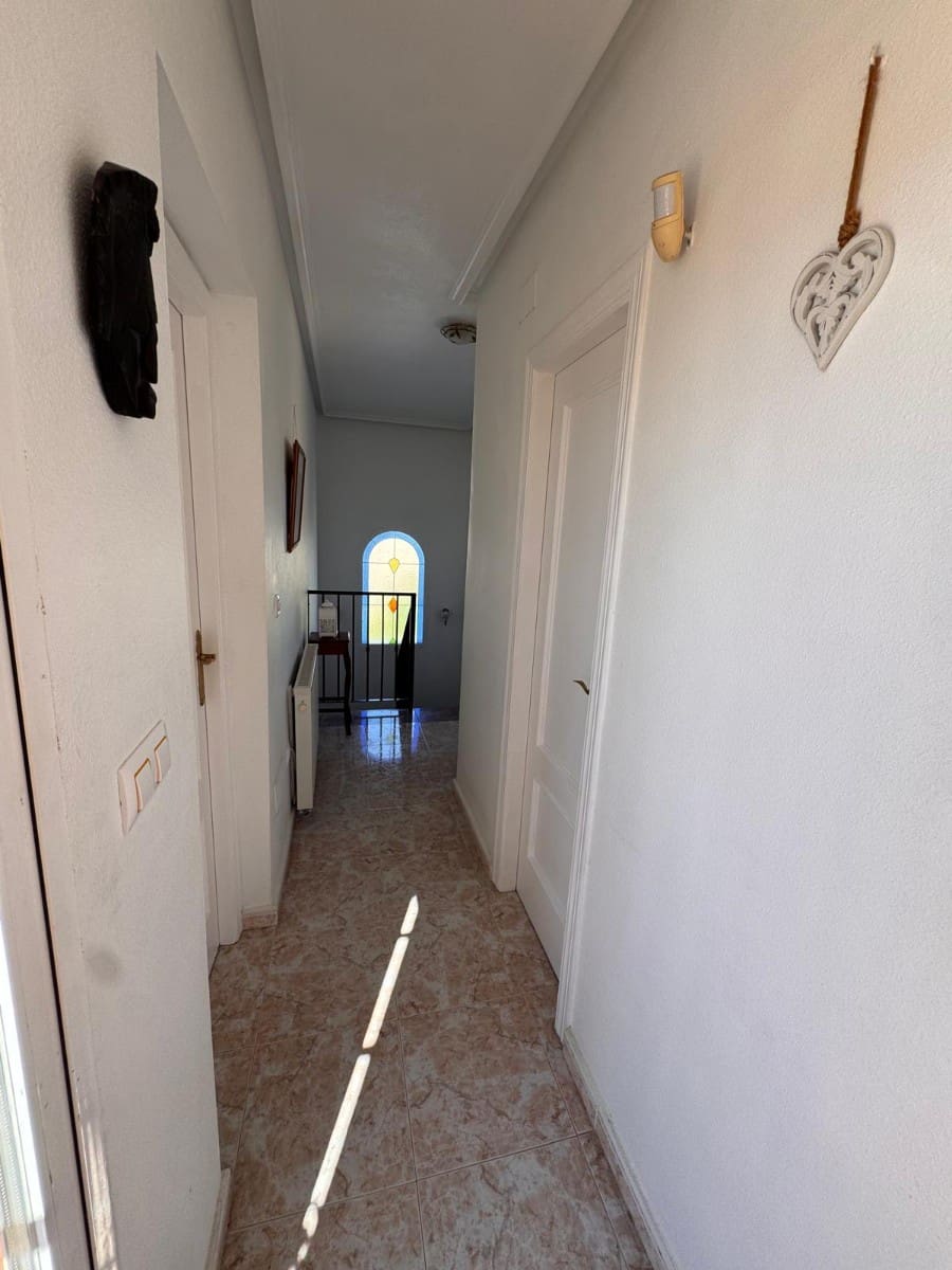 3 sovrum Villa till salu i San Miguel de Salinas med pool - 329 995 € (Ref: 9679719)