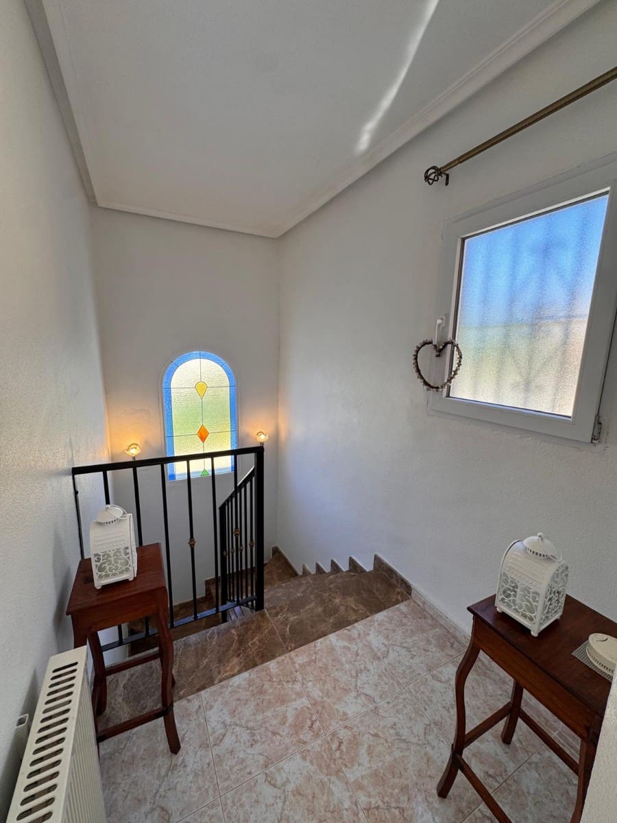 3 sovrum Villa till salu i San Miguel de Salinas med pool - 329 995 € (Ref: 9679719)