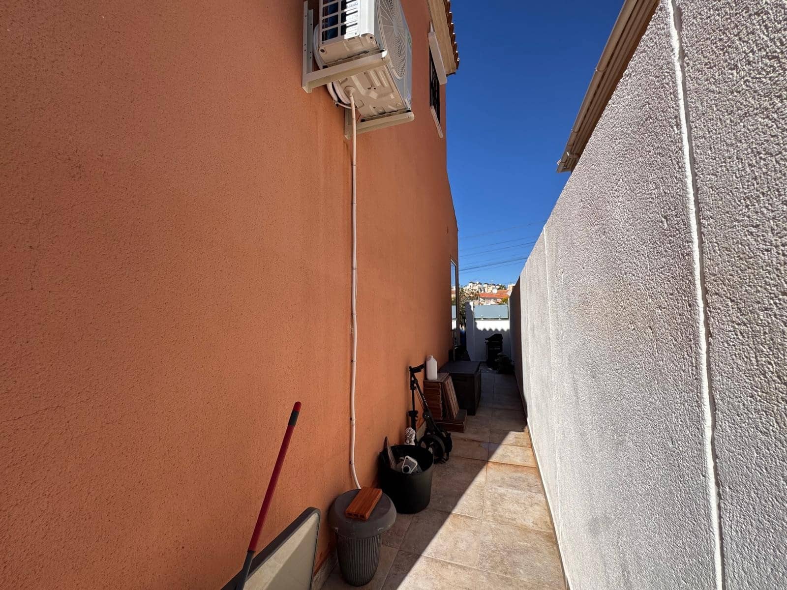 3 sovrum Villa till salu i San Miguel de Salinas med pool - 329 995 € (Ref: 9679719)