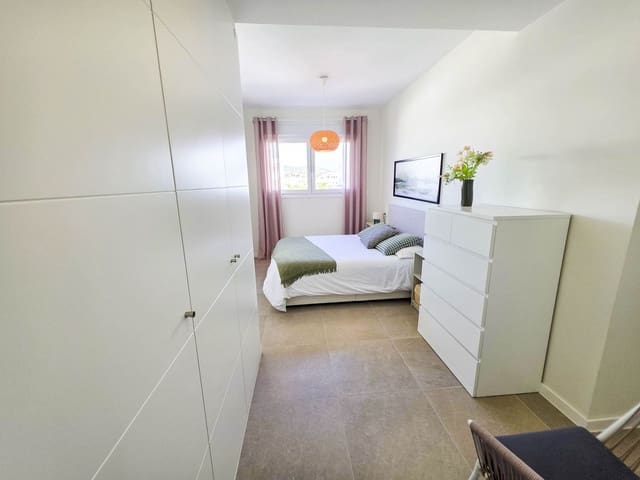 3 soveværelse Lejlighed til salg i Zona Calvario, Estepona med garage - € 439.000 (Ref: 9682438)