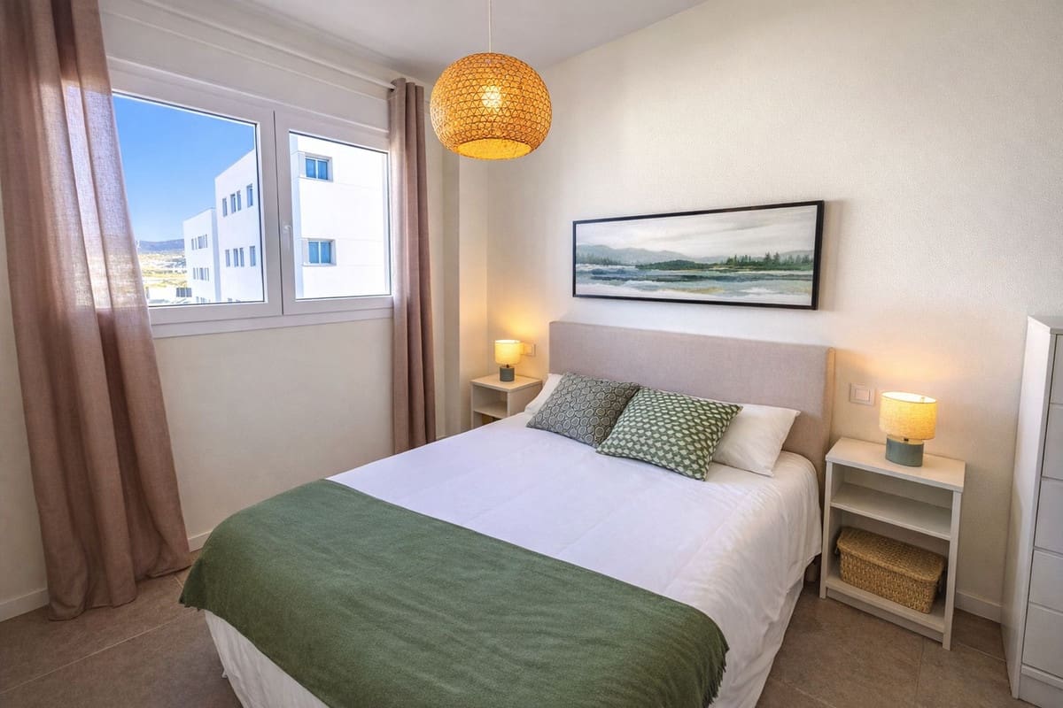 3 makuuhuone Huoneisto myytävänä paikassa Estepona mukana 
autotalli - 439 000 € (Ref: 9682438)