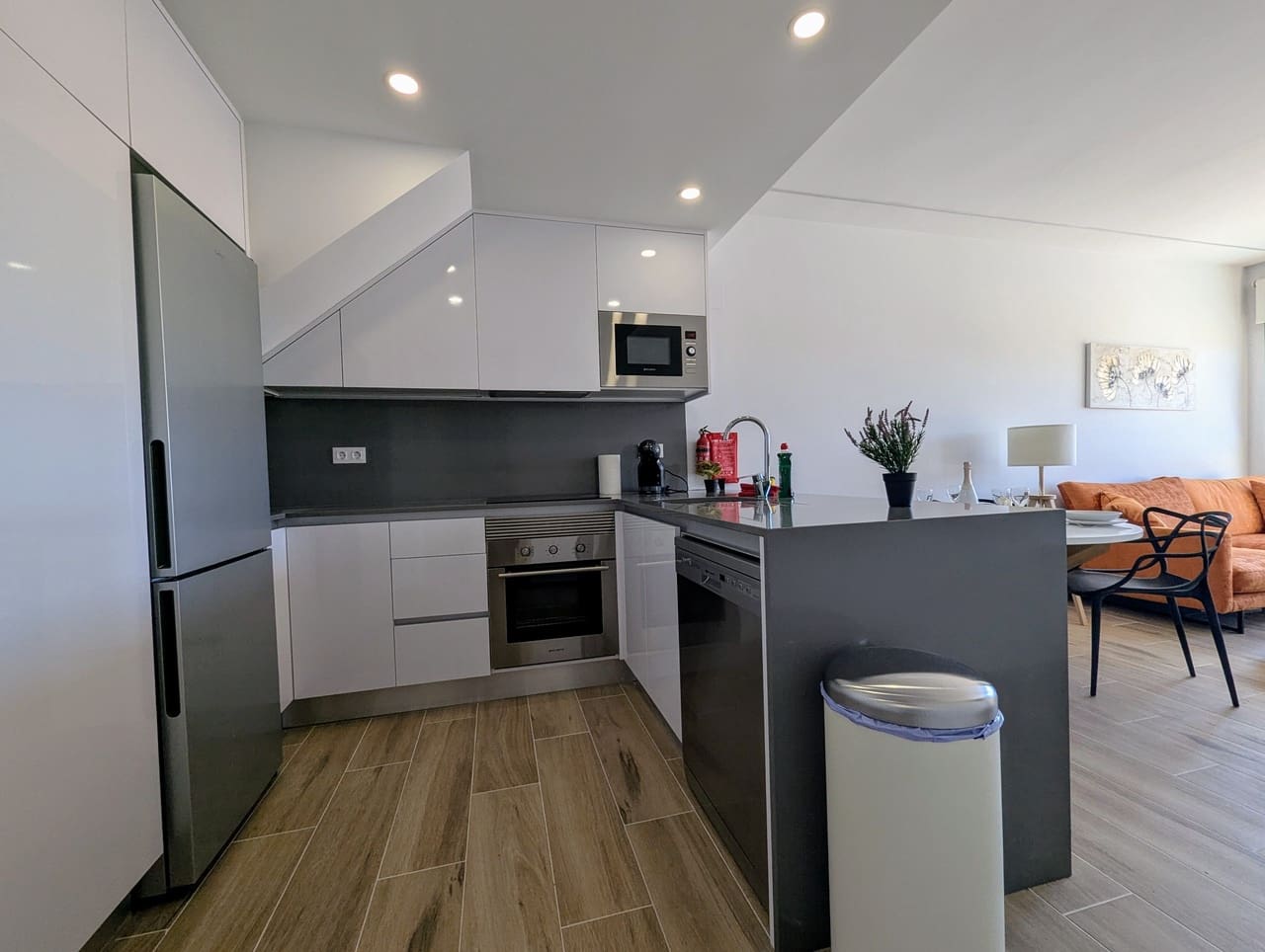 2 soverom Penthouse til salgs i Villamartin med garasje - € 299 000 (Ref: 9683455)