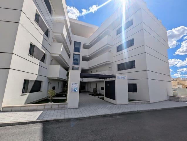 2 bedroom Apartment for sale in Lomas de Campoamor - Las Ramblas, Orihuela with garage - € 299,000 (Ref: 9683455)