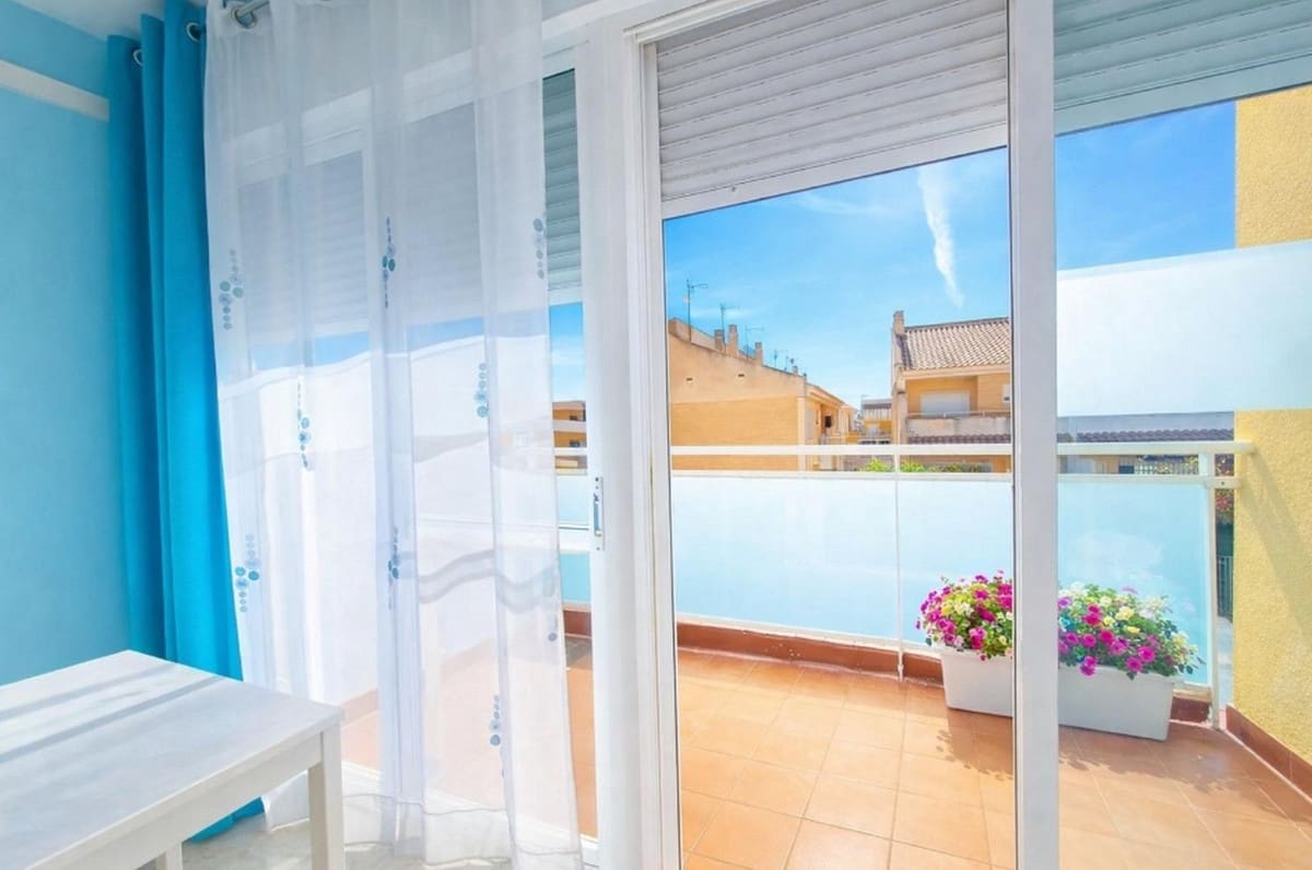 2 Zimmer Apartment zu verkaufen in Los Alcazares - 153.500 € (Ref: 9686274)