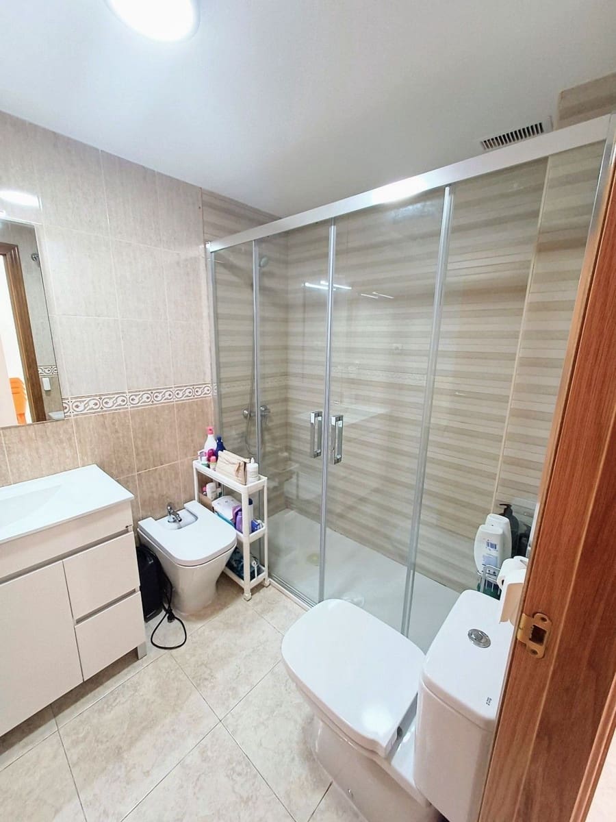 2 Zimmer Apartment zu verkaufen in Los Alcazares - 153.500 € (Ref: 9686274)