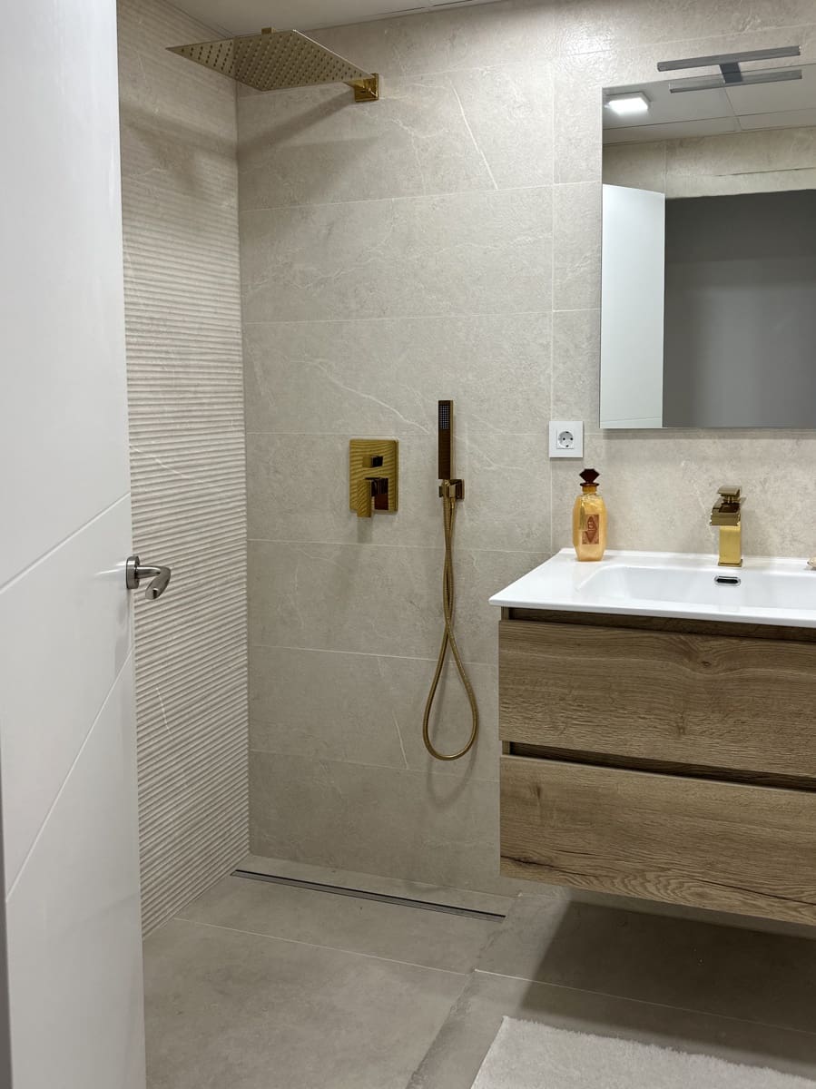 2 chambre Appartement à vendre à Torrevieja - 268 000 € (Ref: 9686279)