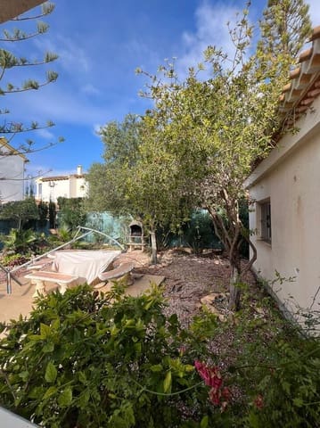 3 slaapkamer Villa te koop in La Zenia, Orihuela met zwembad garage - € 540.000 (Ref: 9686283)