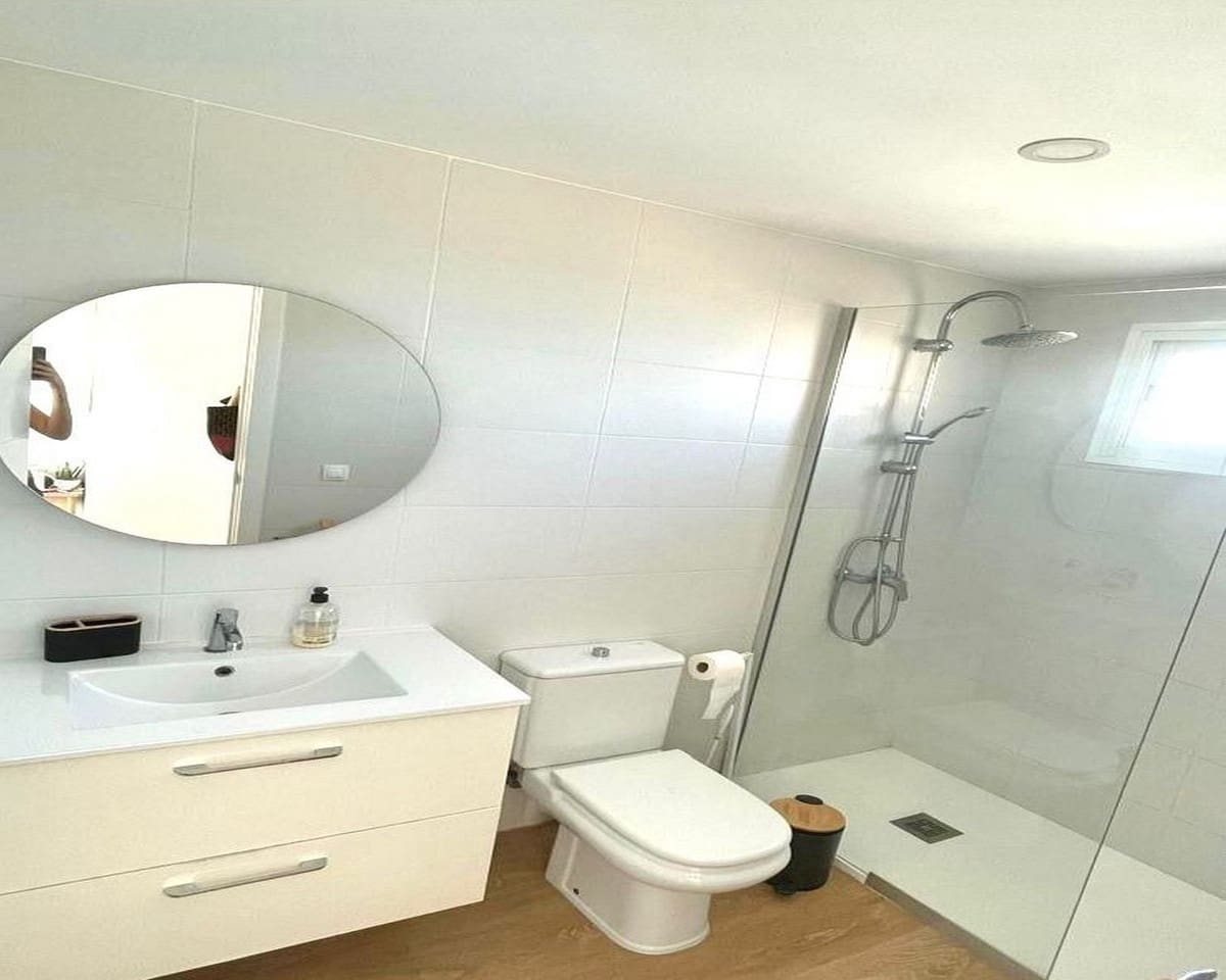 1 sovrum Lägenhet till salu i Calahonda med pool garage - 275 000 € (Ref: 9690405)