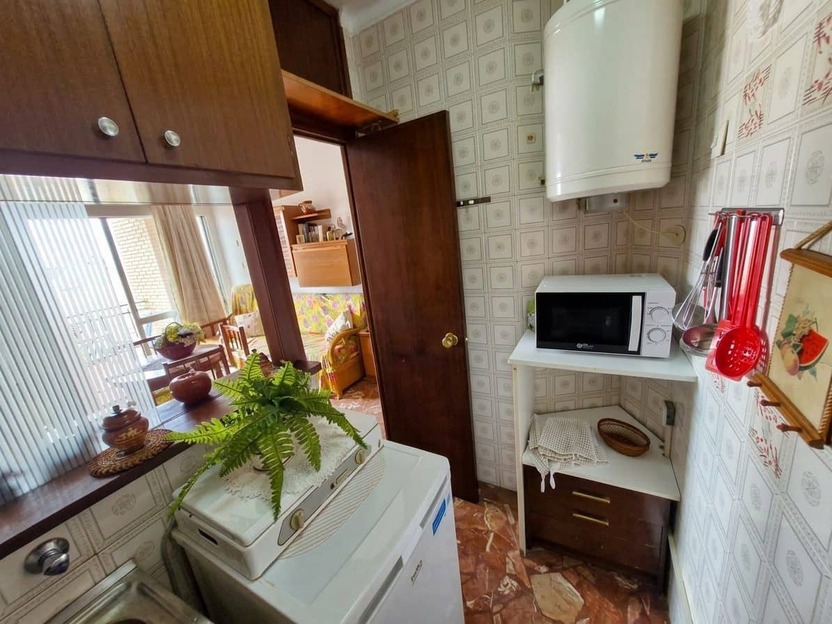 Appartement te koop in Benalmadena met zwembad - € 170.000 (Ref: 9690406)
