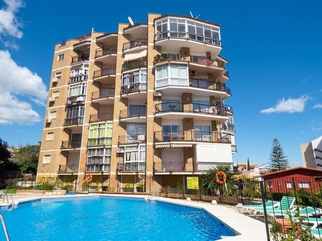 Apartment for sale in Parque de la Paloma, Benalmádena with pool - € 170,000 (Ref: 9690406)
