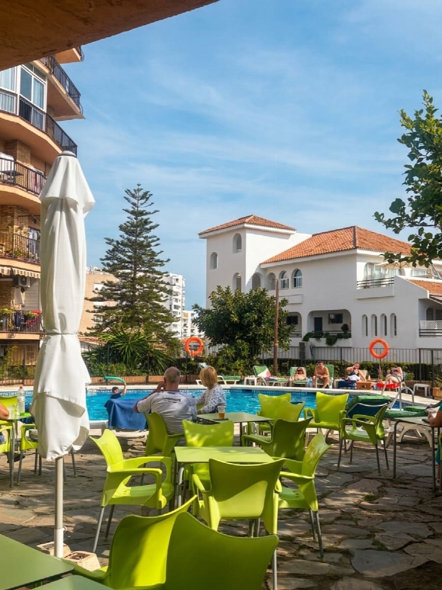 Apartamento en Benalmádena en venta con piscina - 170.000 € (Ref: 9690406)