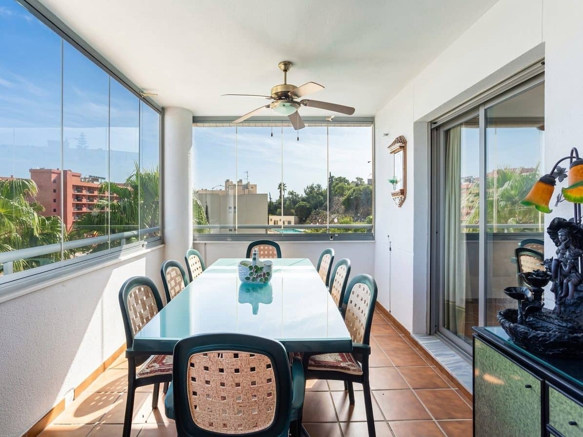 3 bedroom Apartment for sale in Mijas Costa with pool garage - € 600,000 (Ref: 9690411)