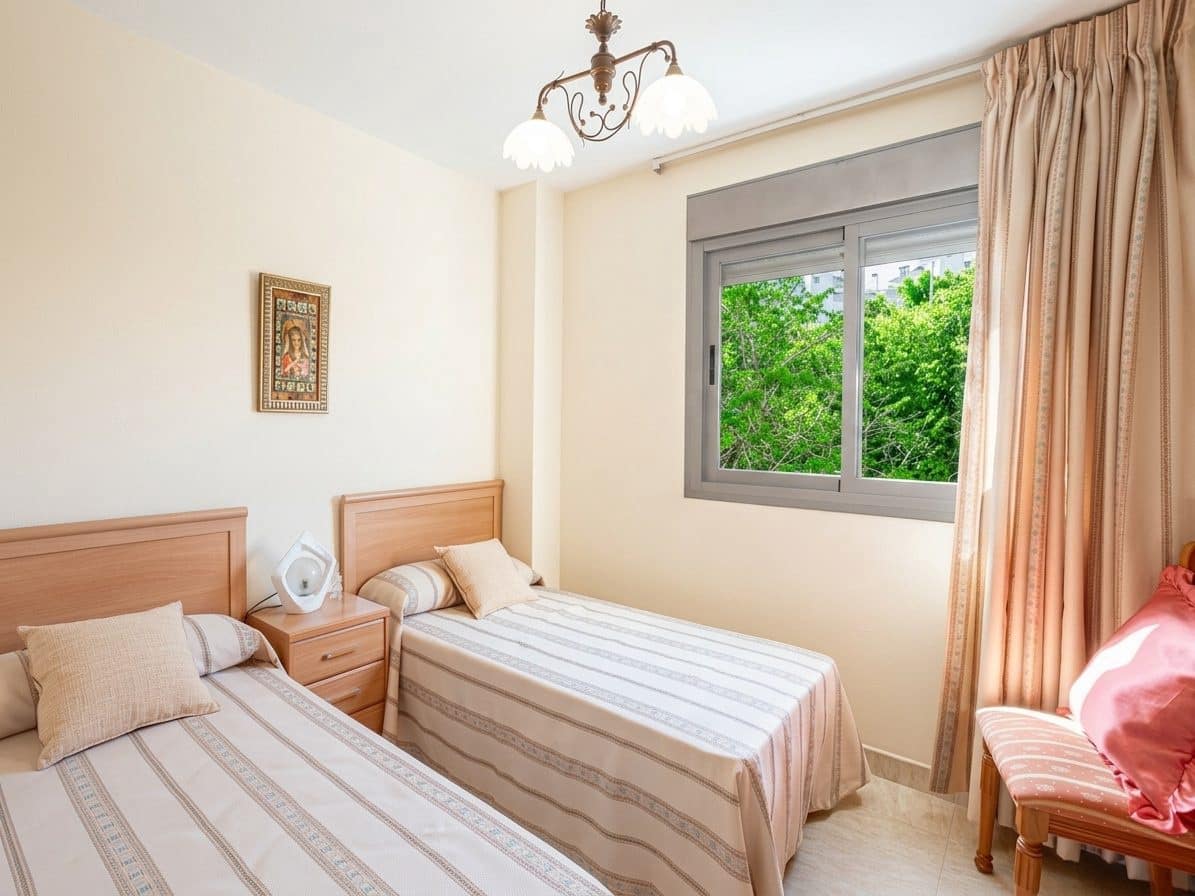 3 bedroom Apartment for sale in Mijas Costa with pool garage - € 600,000 (Ref: 9690411)