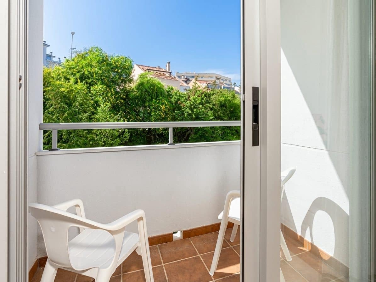 3 bedroom Apartment for sale in Mijas Costa with pool garage - € 600,000 (Ref: 9690411)