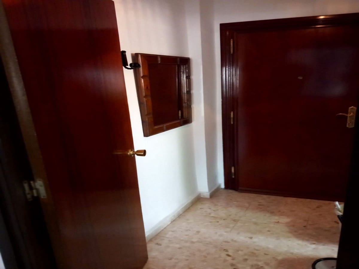 3 Zimmer Apartment zu verkaufen in Fuengirola mit Pool - 340.000 € (Ref: 9690412)