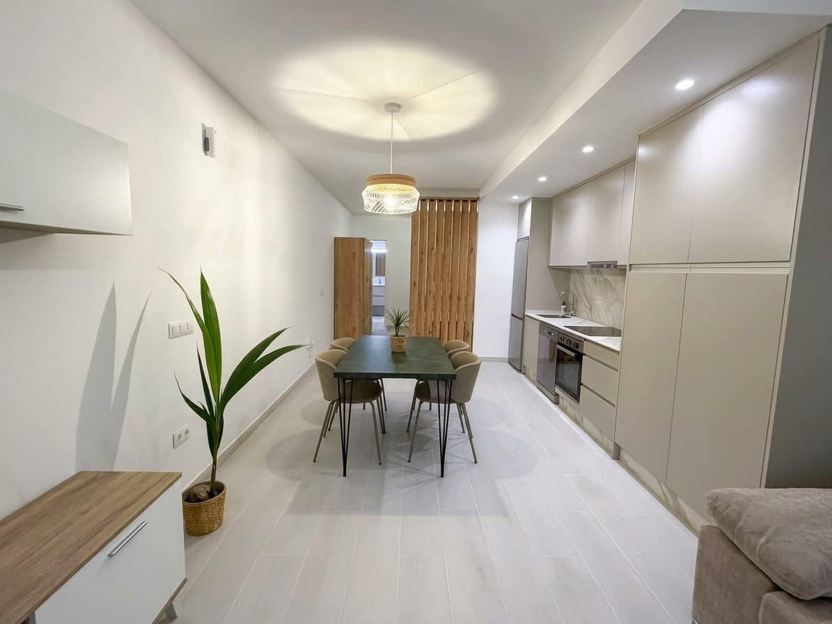 Lägenhet till salu i Torremolinos - 229 999 € (Ref: 9690413)