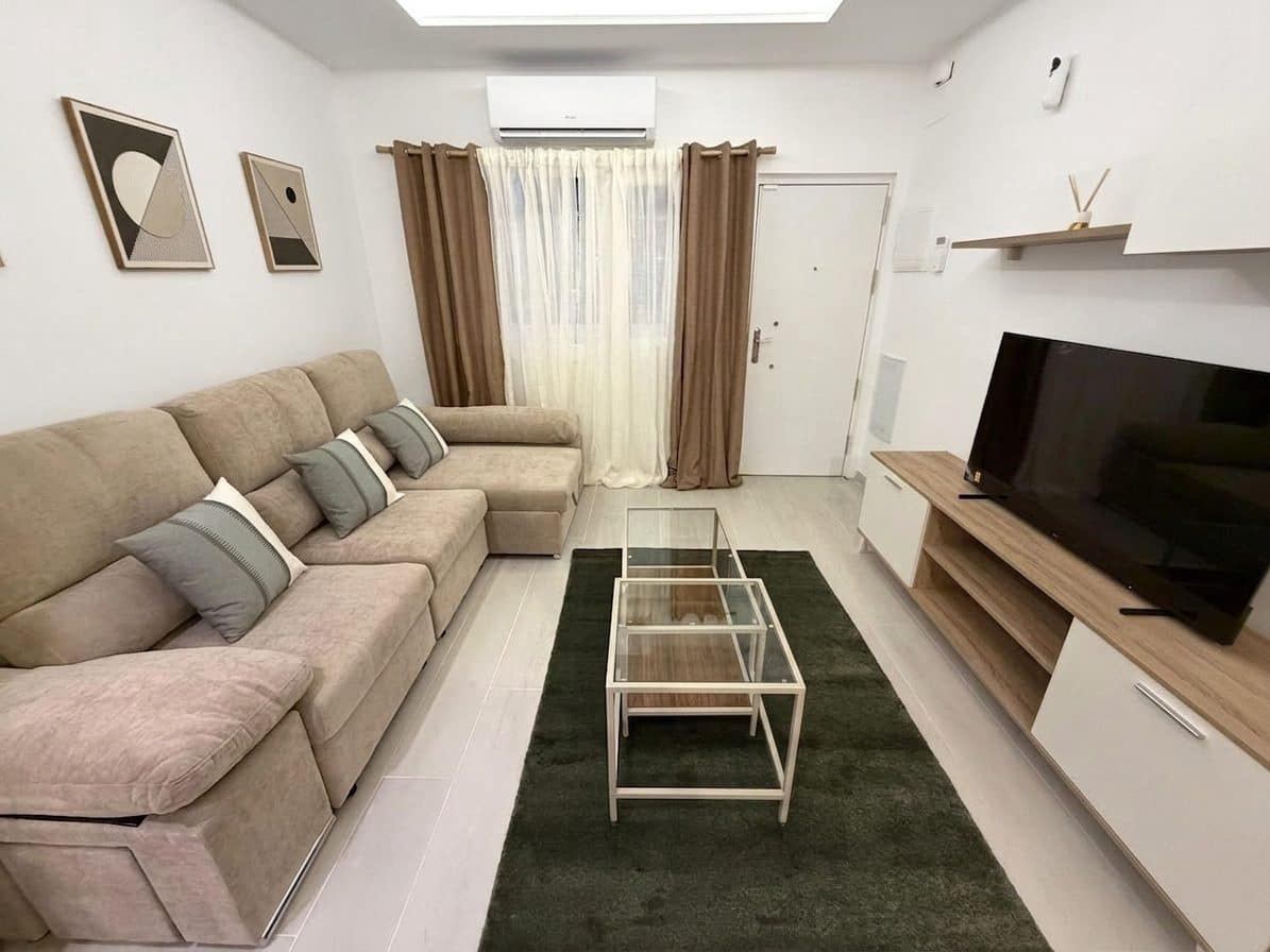 Lägenhet till salu i Torremolinos - 229 999 € (Ref: 9690413)