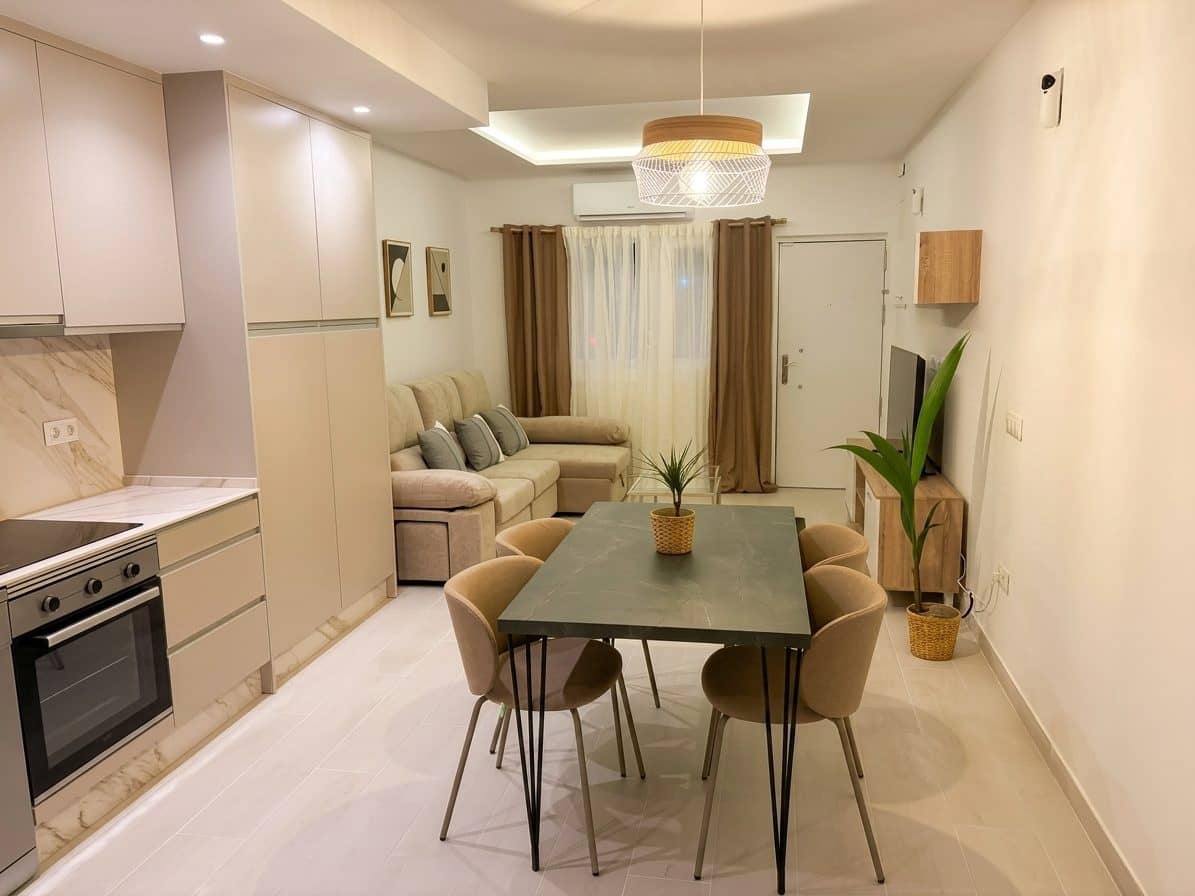 Lägenhet till salu i Torremolinos - 229 999 € (Ref: 9690413)