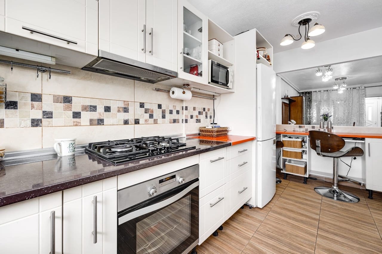 3 quarto Casa em Banda para venda em Torrevieja com garagem - 249 900 € (Ref: 9690418)