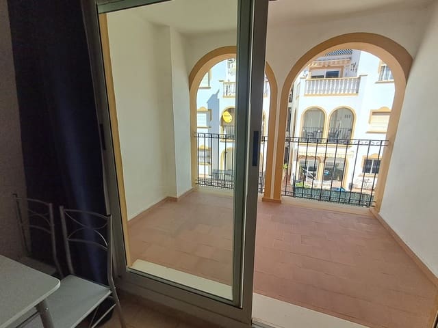 2 Zimmer Apartment zu verkaufen in La Zenia, Orihuela mit Garage - 165.000 € (Ref: 9690421)