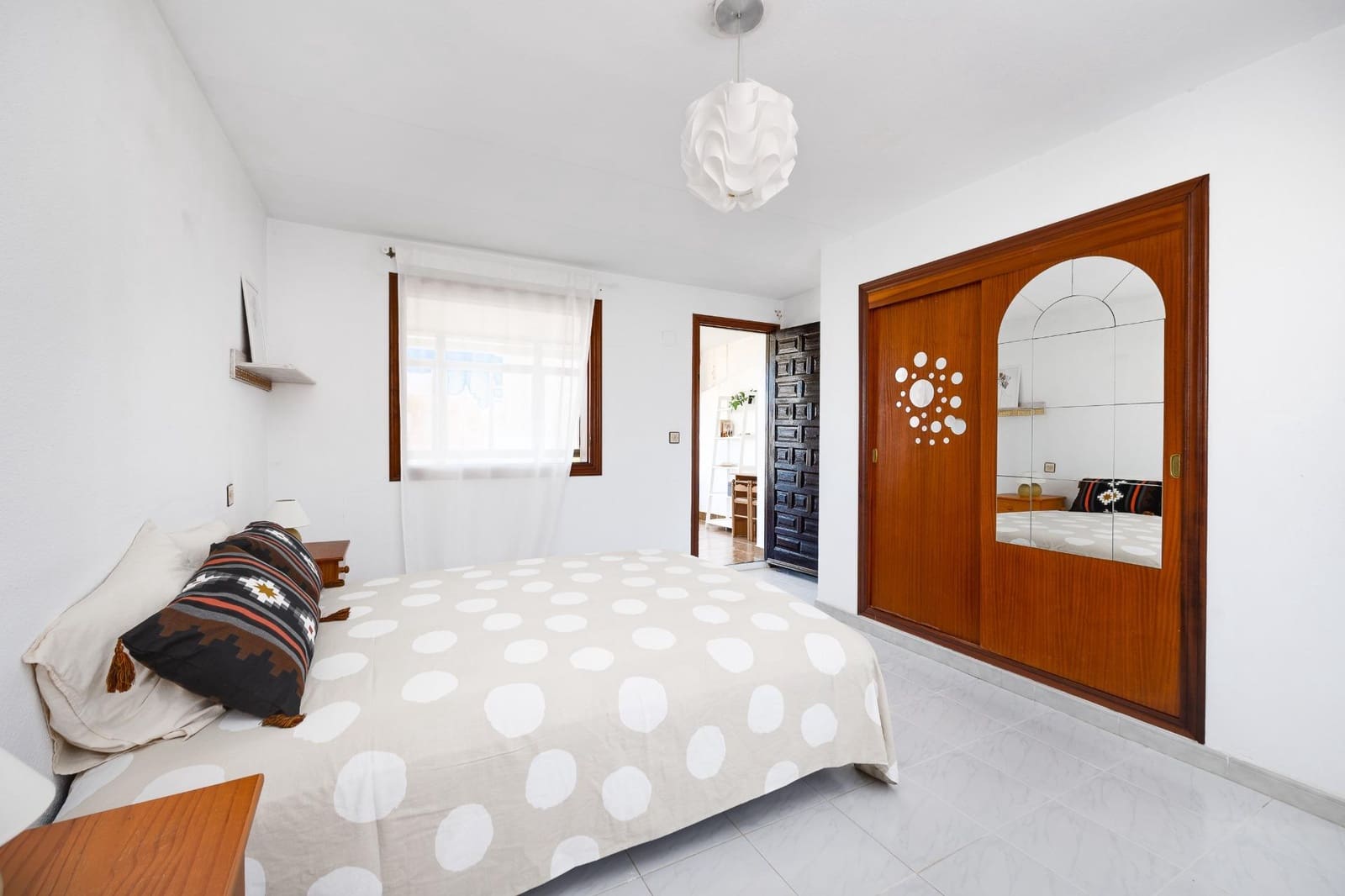 4 slaapkamer Halfvrijstaande villa te koop in Torrevieja - € 197.000 (Ref: 9690428)