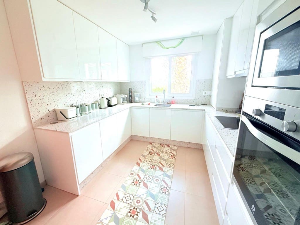 2 soveværelse Lejlighed til salg i Avileses - € 200.000 (Ref: 9690432)