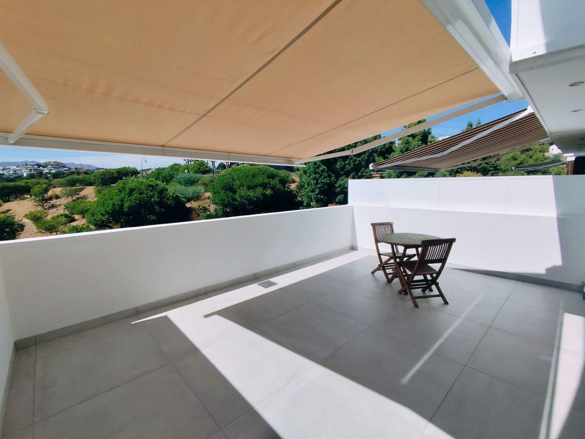 5 sypialnia Dom na sprzedaż w Mijas z basenem garażem - 1 000 000 € (Ref: 9690434)