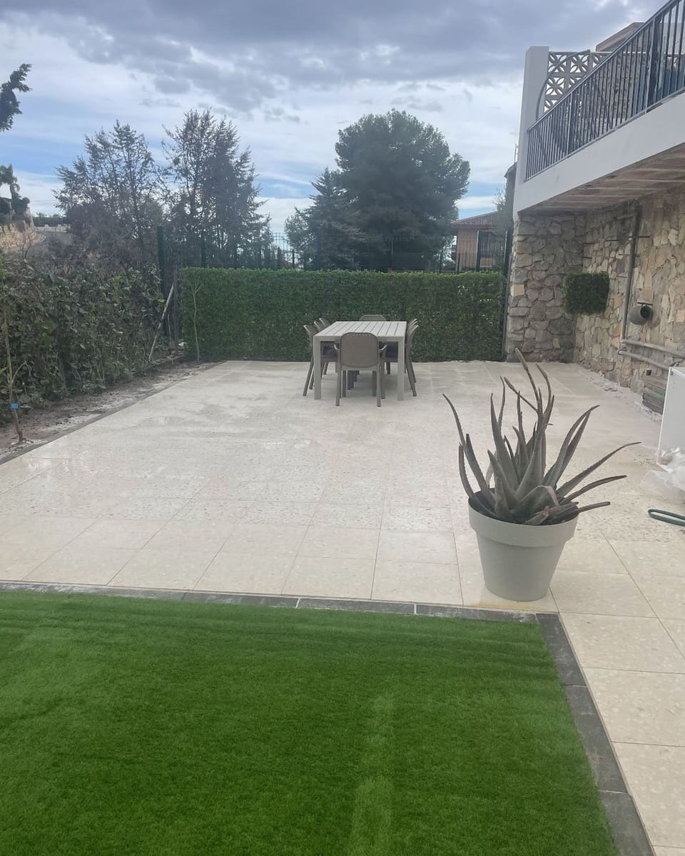 9 soveværelse Villa til salg i Fuengirola med swimmingpool garage - € 899.000 (Ref: 9690435)