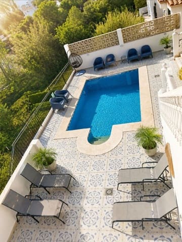 9 sovrum Villa till salu i Fuengirola med pool garage - 850 000 € (Ref: 9690435)