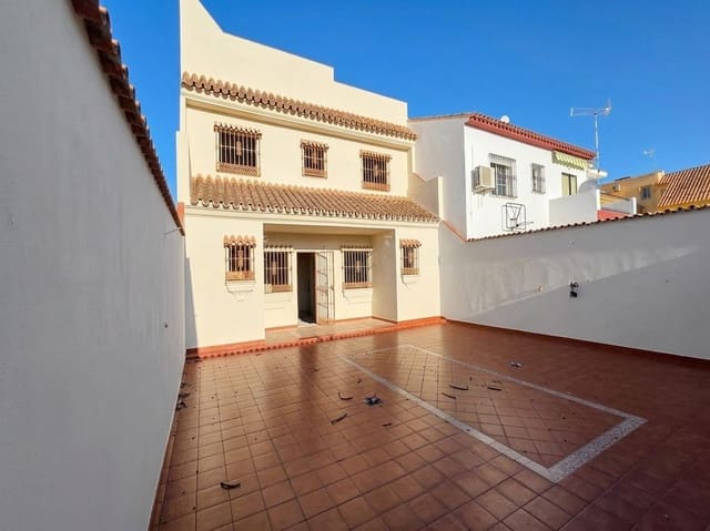 5 soveværelse Byhus til salg i Zona Puerto Deportivo, Fuengirola med swimmingpool garage - € 530.000 (Ref: 9690437)