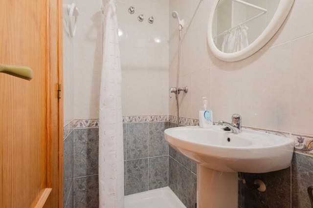 3 makuuhuone Huoneisto myytävänä paikassa Parque de las Naciones, Torrevieja - 154 000 € (Ref: 9695218)