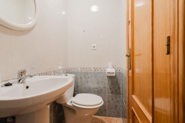 3 makuuhuone Huoneisto myytävänä paikassa Parque de las Naciones, Torrevieja - 154 000 € (Ref: 9695218)