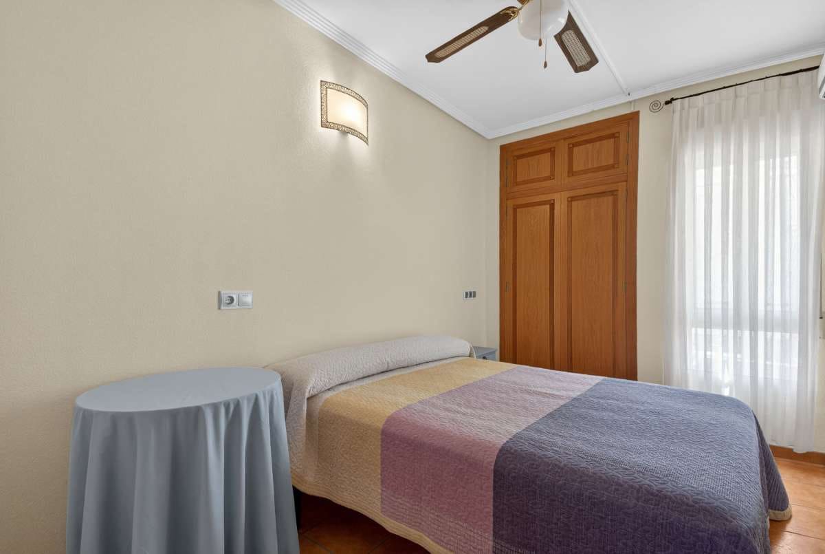 5 slaapkamer Villa te koop in Lo Pagan met garage - € 315.000 (Ref: 9695221)